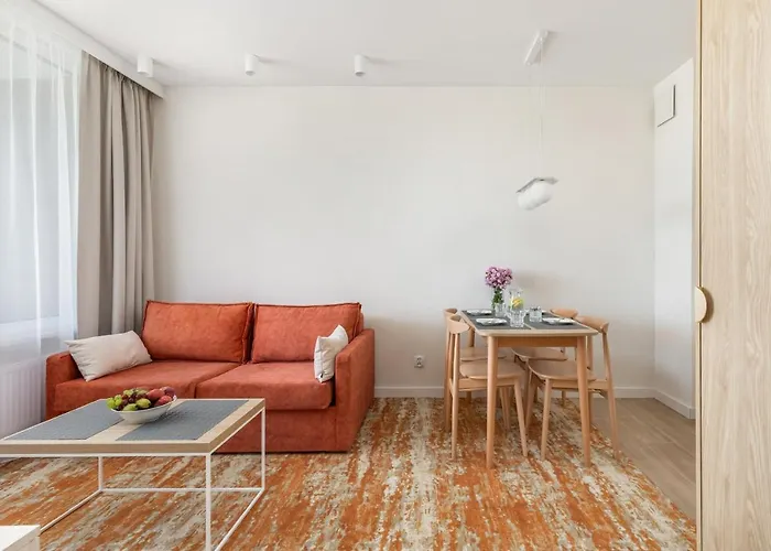 Rent Like Home - Bel Mare F324