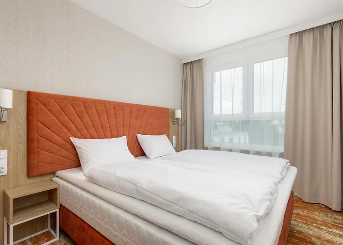 Rent Like Home - Bel Mare F324