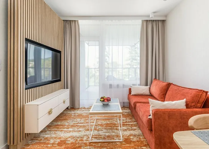 Rent Like Home - Bel Mare F324