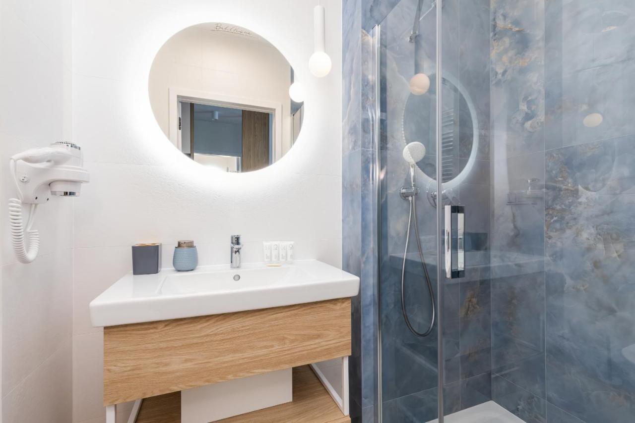 Apartment Rent Like - Bel Mare F324 *